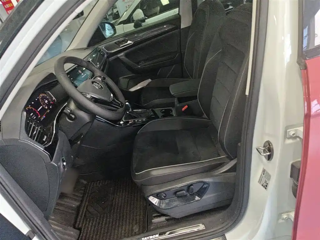 Volkswagen Tayron 2020 330TSI 2WD Luxury Smart Edition Pro фото 15