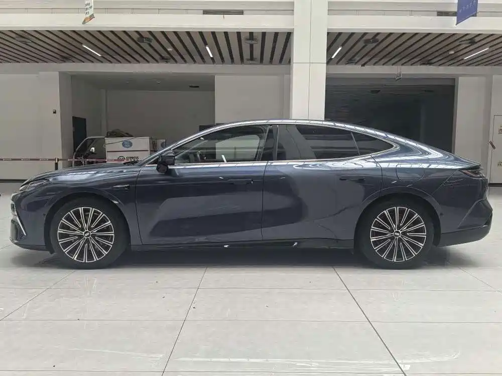 Geely Galaxy Galaxy Xingyao 8 2025 2025 130km EM-P Starship Edition