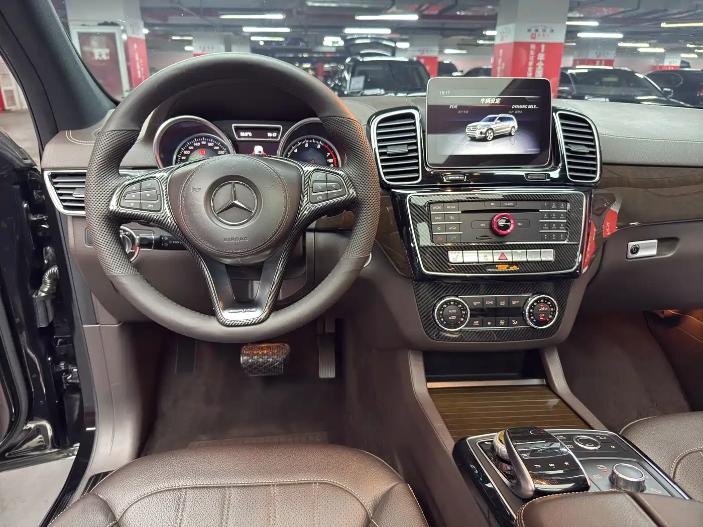 Mercedes-Benz GLS 2018 Facelift GLS 400 4MATIC Sport фото 17