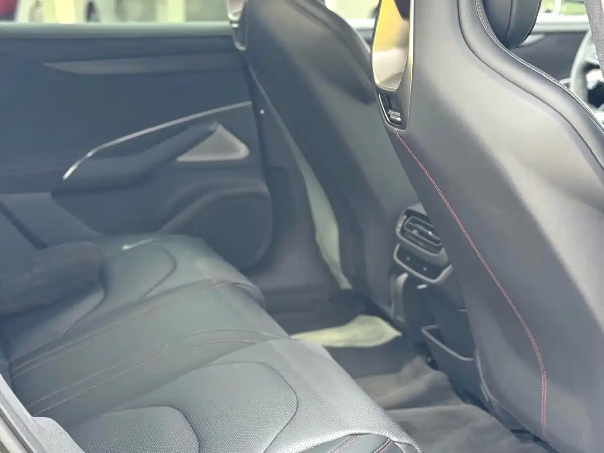 Xiaomi Auto Xiaomi SU7 2024 AWD Extended Range Advanced Smart Driving Max Edition фото 6
