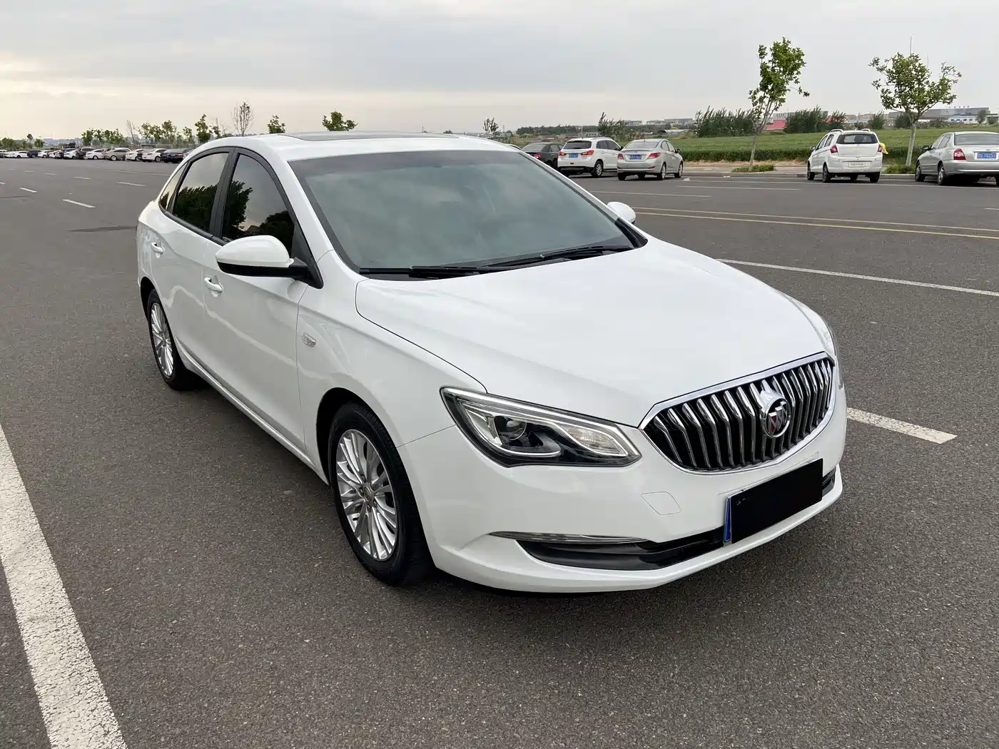 Buick Excelle 2017 15N Automatic Elite фото 3