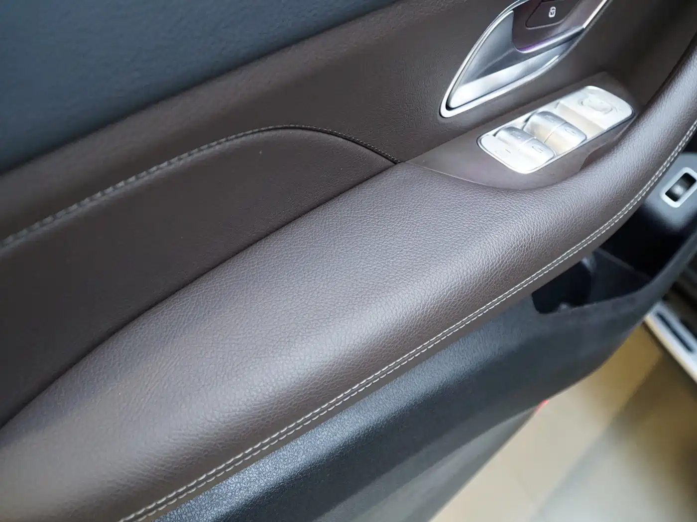Mercedes-Benz GLS 2022 GLS 450 4MATIC Luxury фото 14