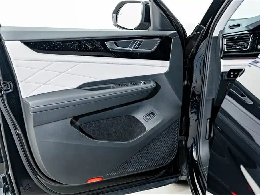 Volkswagen Teramont 2023 Facelift 380TSI AWD Prestige Luxury фото 17
