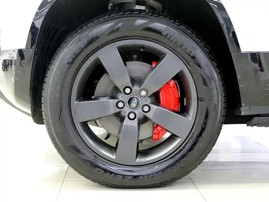 Land Rover Defender 2024 110 3.0T P400 X-DYNAMIC HSE фото 27