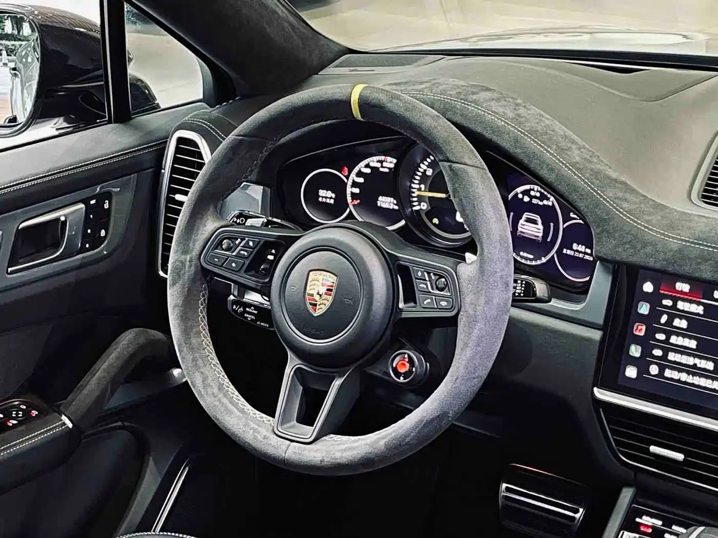 Фото 7 - Porsche Cayenne