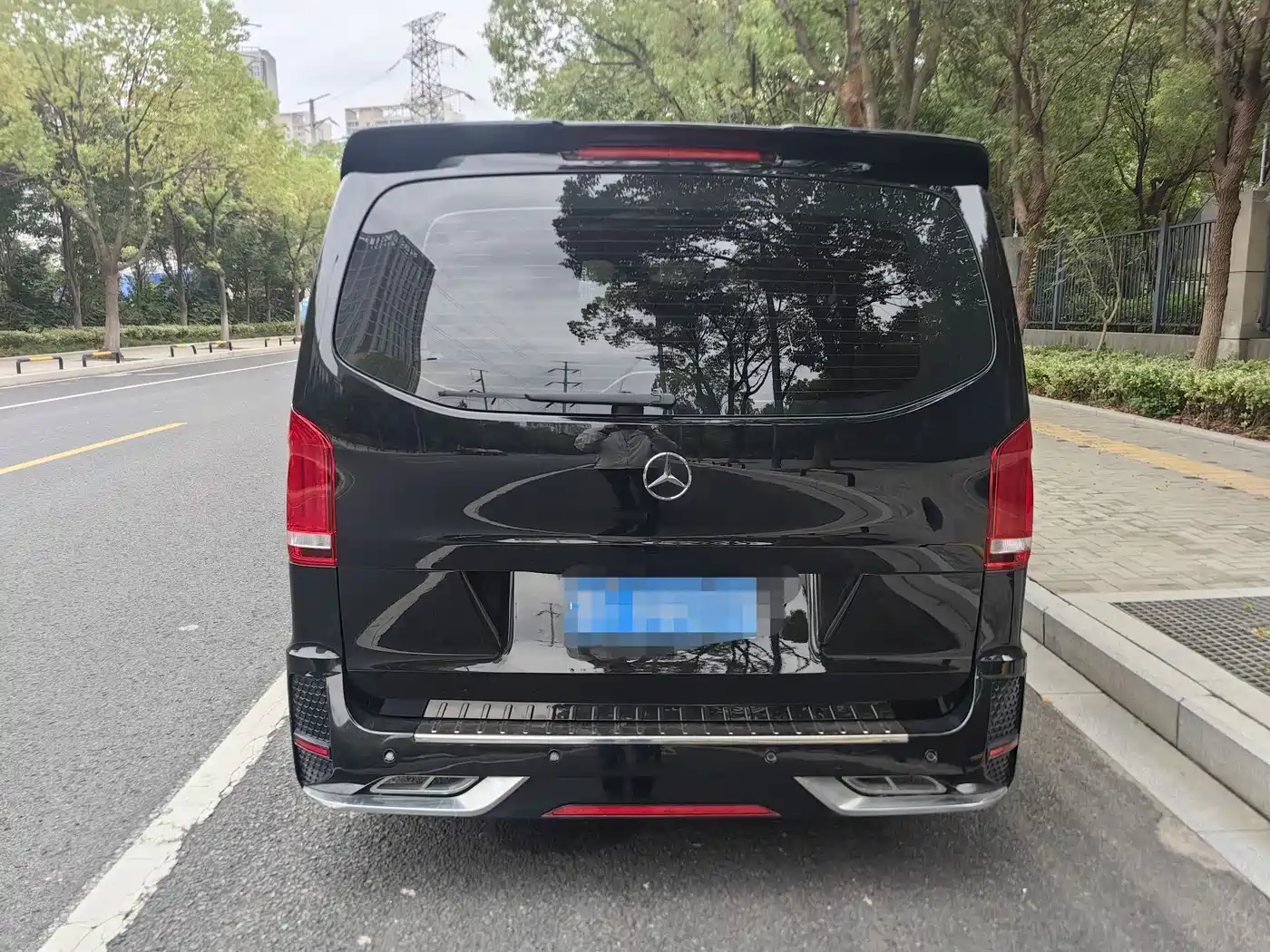 Mercedes-Benz Vito 2021 2.0T Business Edition 7-seater фото 8
