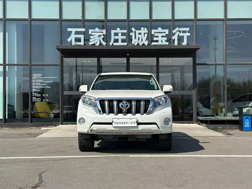 Toyota Prado 2016 3.5L Auto VX NAVI фото 2
