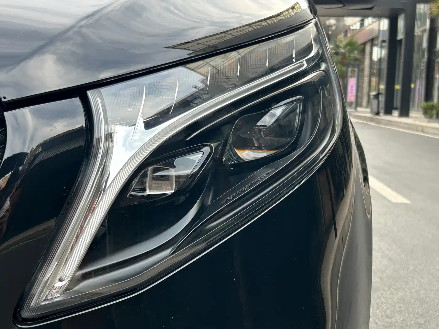 Mercedes-Benz V-Class 2022 V 260 Pilot Edition фото 21