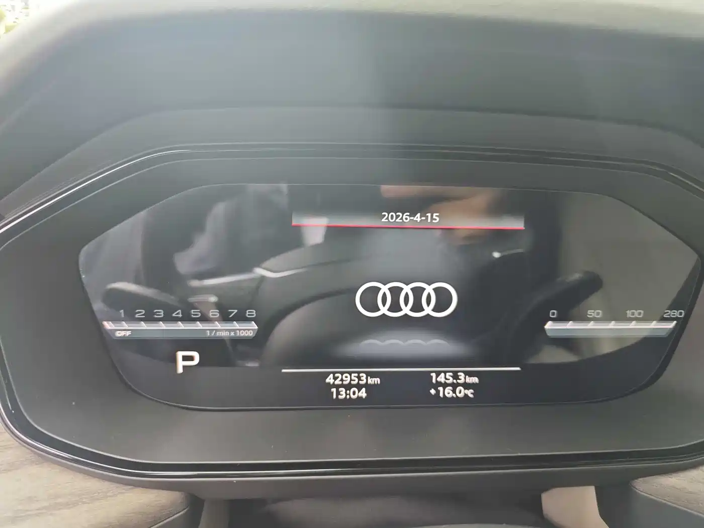 AUDI Q6