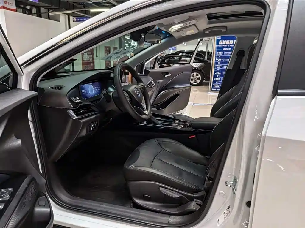 BUICK SLIGHTLY BLUE 6