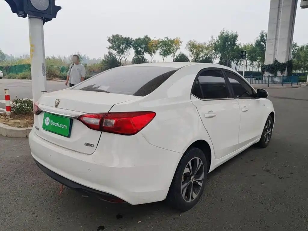 Roewe 360 2017 2017 1.5L Auto Luxury Edition
