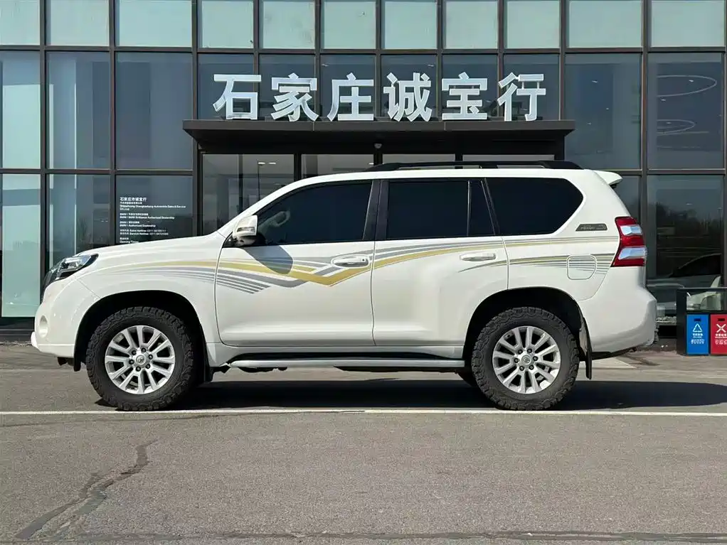 Toyota Prado 2016 3.5L Auto VX NAVI фото 3