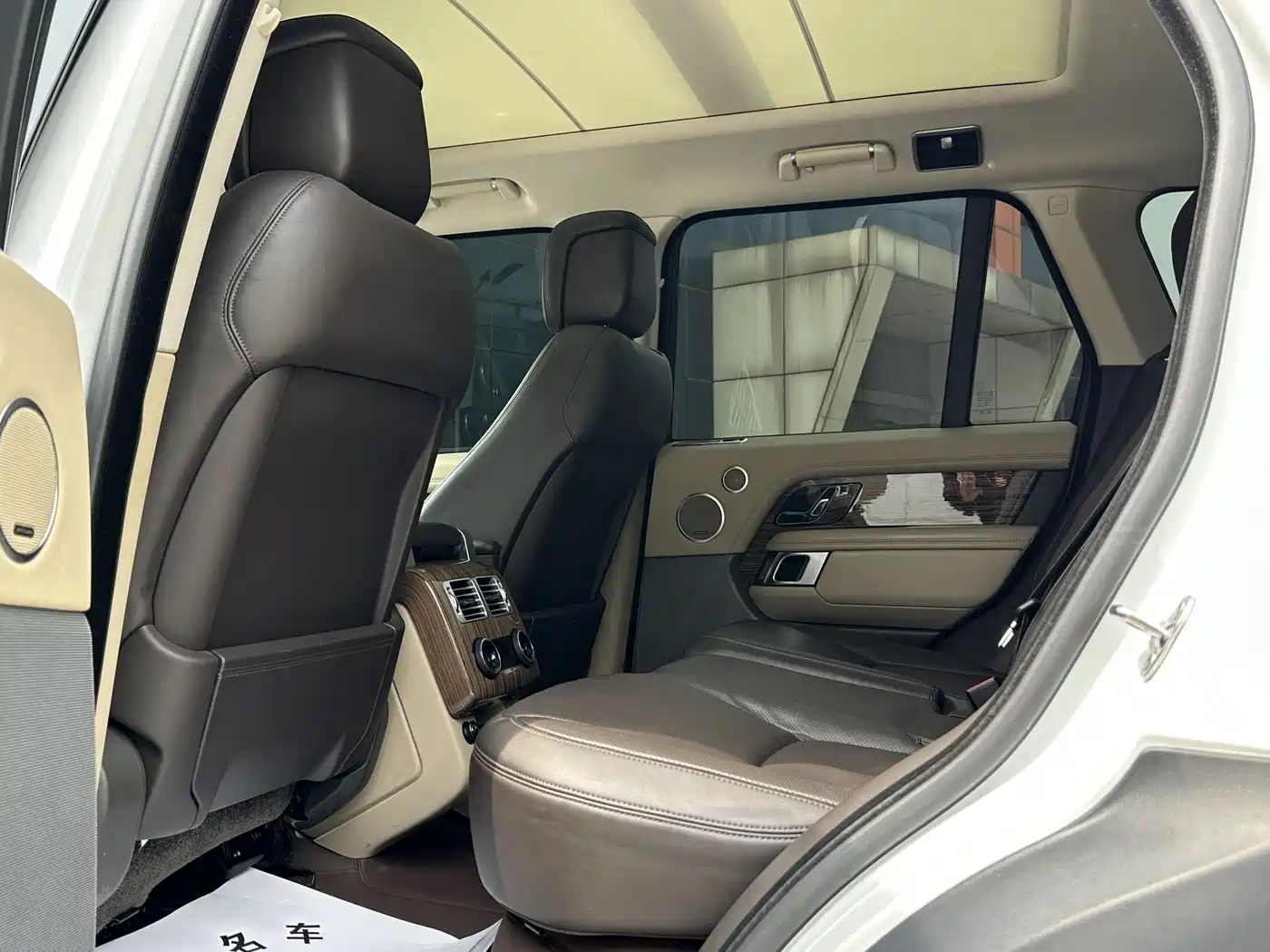 LAND ROVER RANGE ROVER