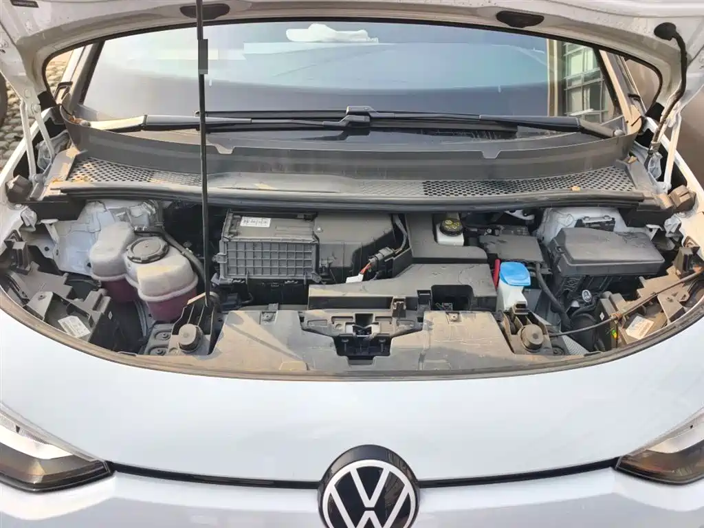 Volkswagen ID.3 2023 Pure Smart Edition фото 11