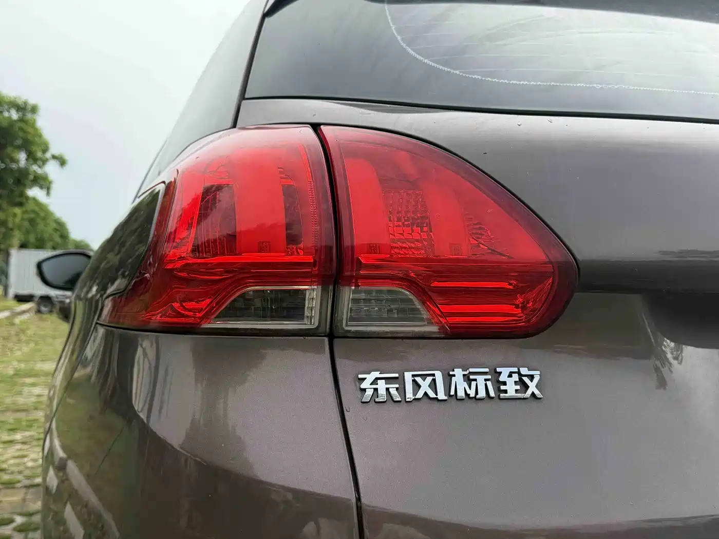 Peugeot 2008 2014 1.6L Automatic Fashion Edition фото 18