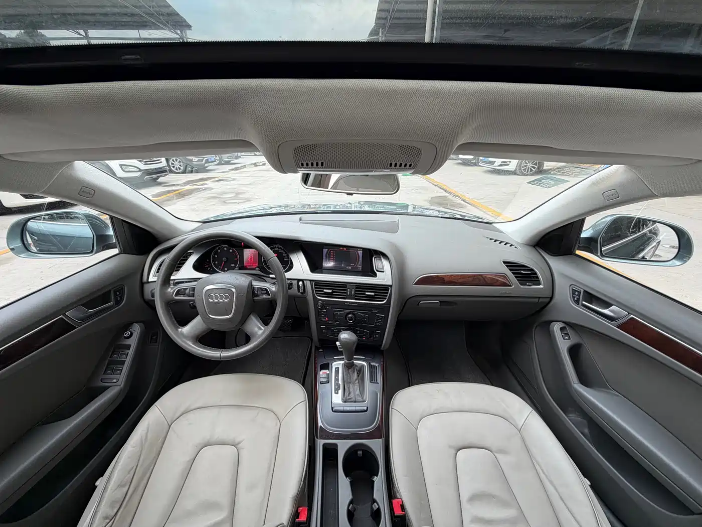 Audi A4L 2012 2.0 TFSI Auto Standard фото 12