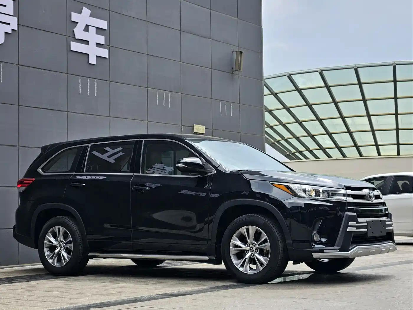 Toyota Highlander 2018 2.0T 2WD Elite 5-seater (China V) фото 3