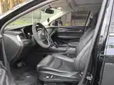 Фото 6 - Cadillac XT5