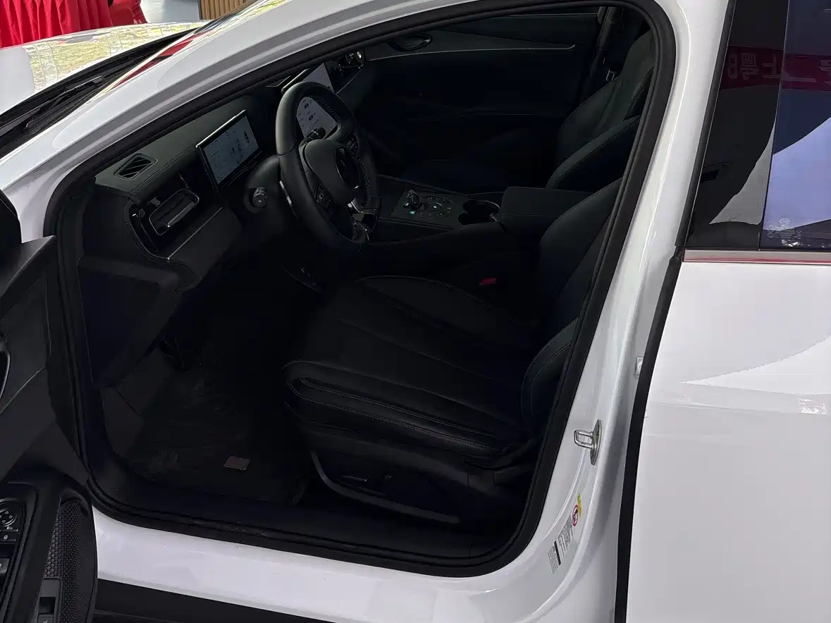 BYD SEAL 06 NEW ENERGY