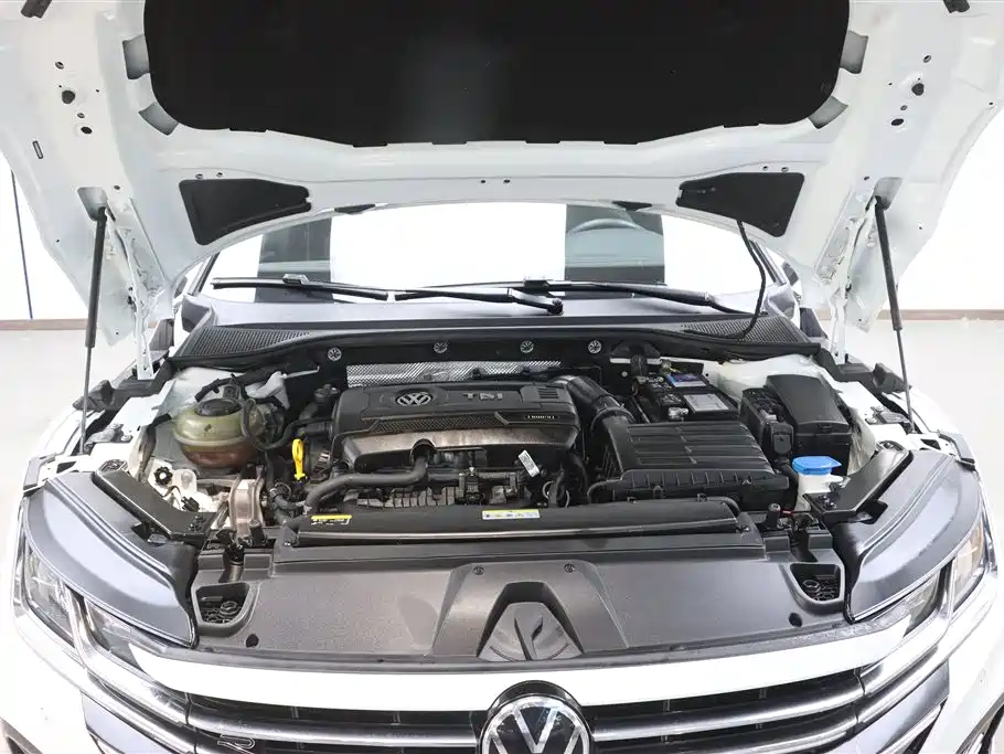 Volkswagen FAW-Volkswagen CC 2021 380TSI Eye-catching Edition фото 3