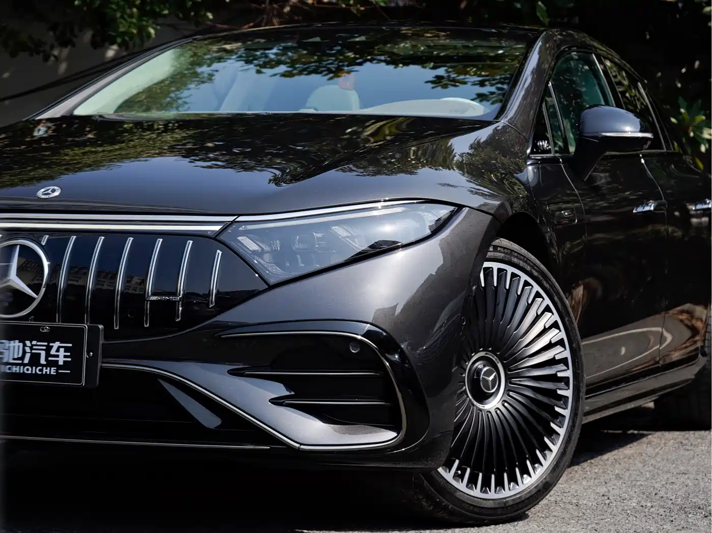 MERCEDES-BENZ EQS AMG