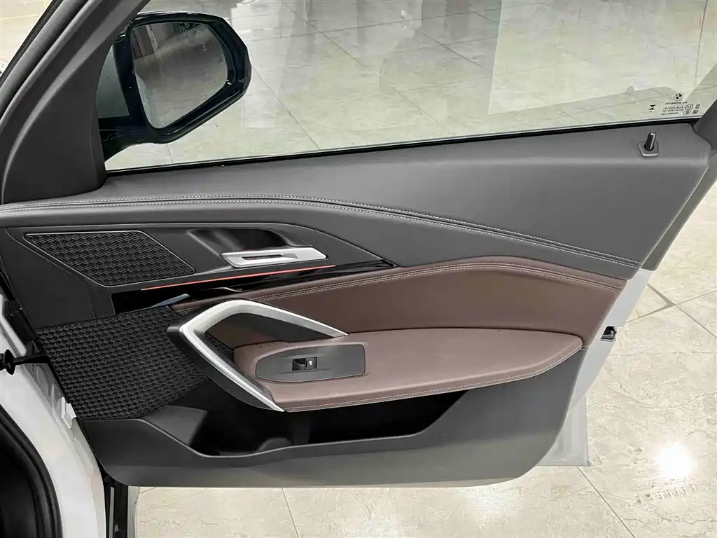 BMW X1 2023 sDrive20Li X Design Package фото 12