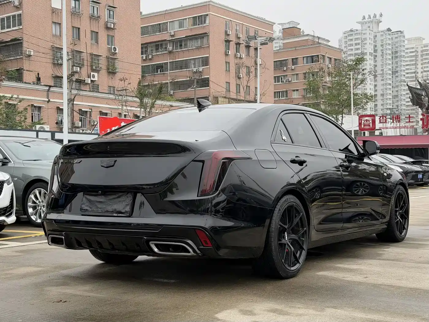 CADILLAC CT4