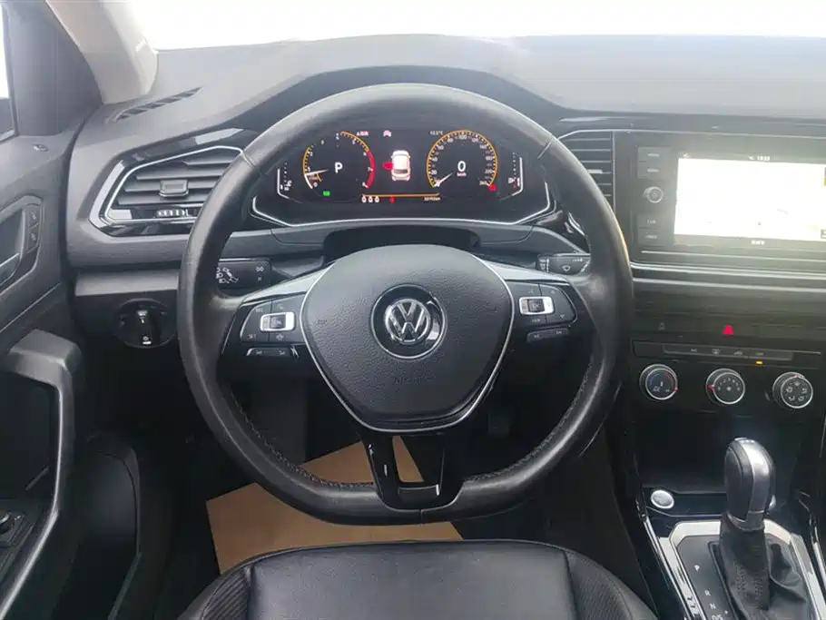 Volkswagen T-ROC 2020 280TSI DSG 2WD Comfort фото 15