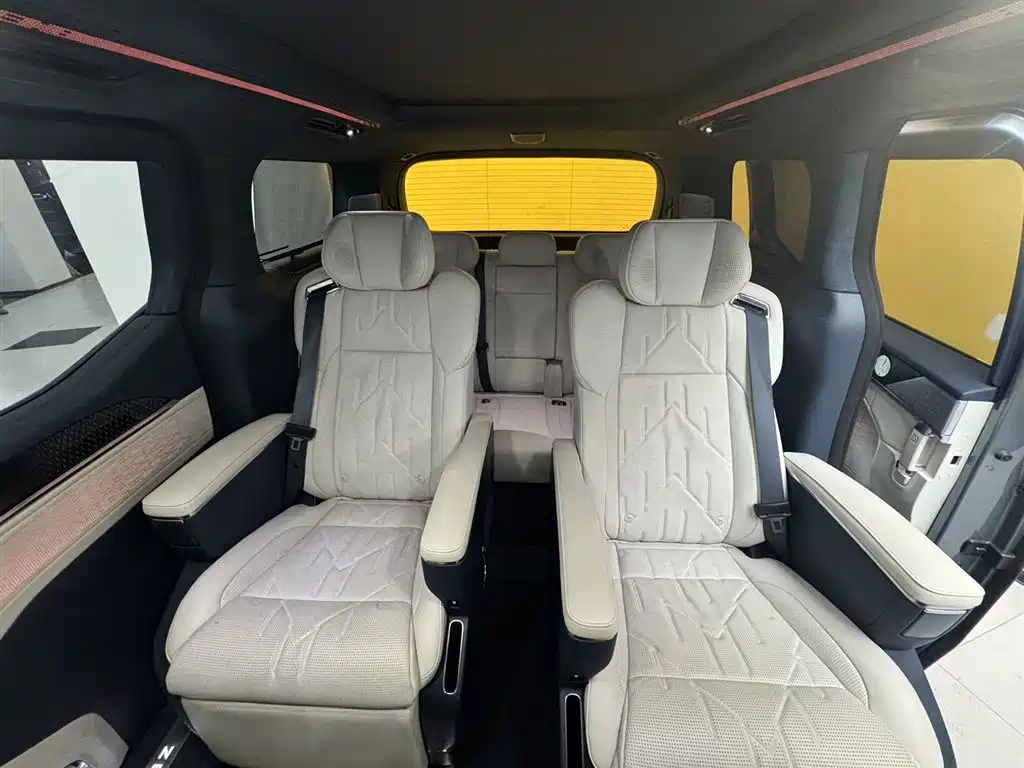 ZEEKR EXTREME KRYPTON 009