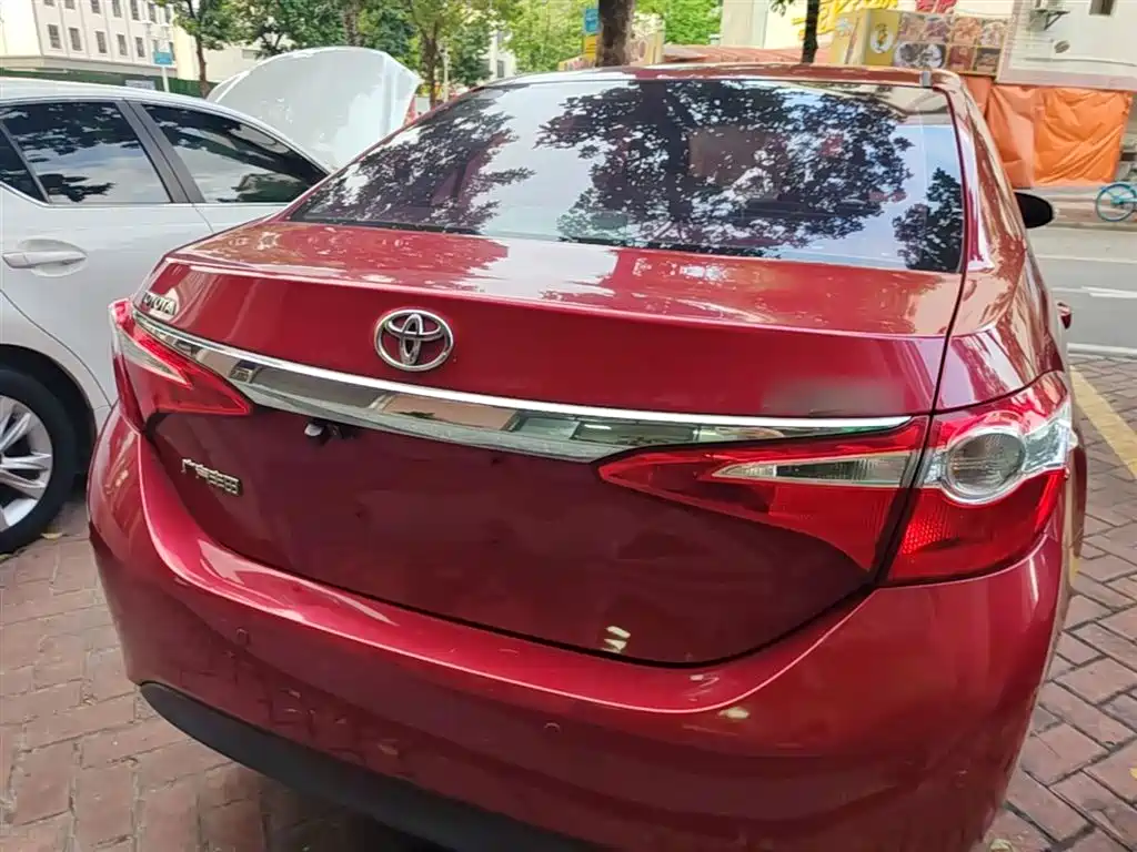 Toyota Levin 2014 1.6G CVT Elite Edition фото 6