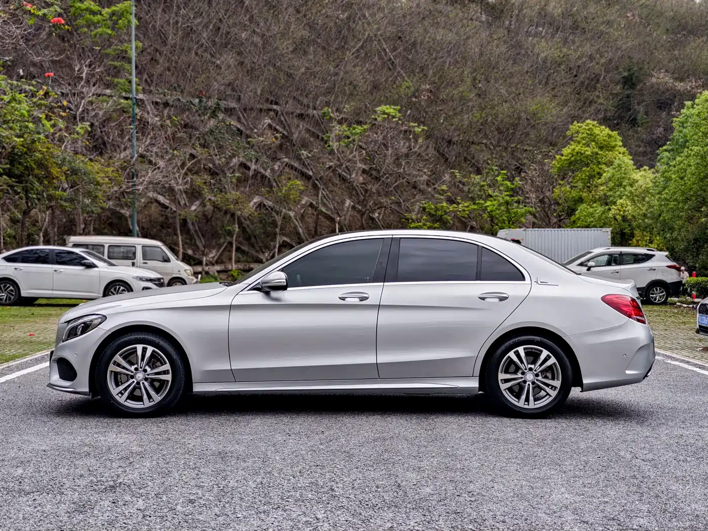 Mercedes-Benz C-Class 2017 C 200 L Sport фото 8