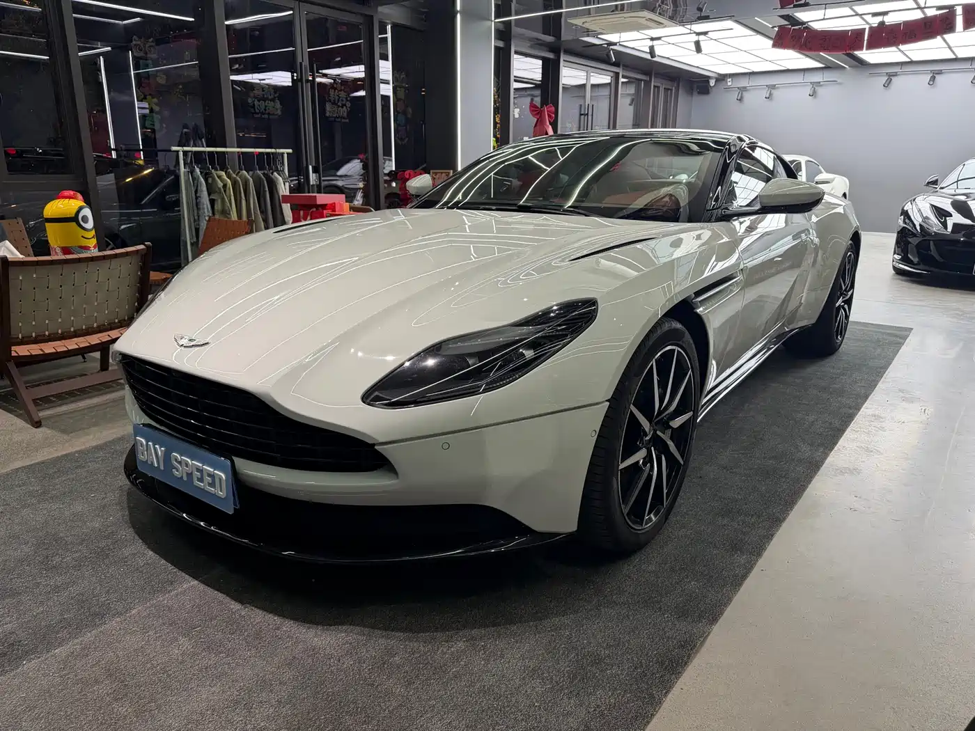 Aston Martin DB11 2018 2019 Model 4.0T V8 Coupe