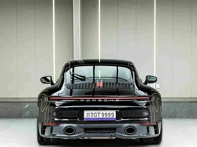 Фото 5 - Porsche 911
