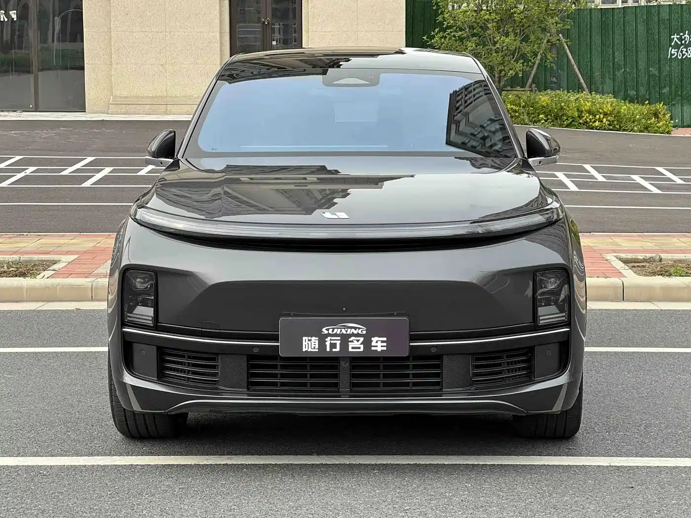 صورة 2 - Li Auto Li L8