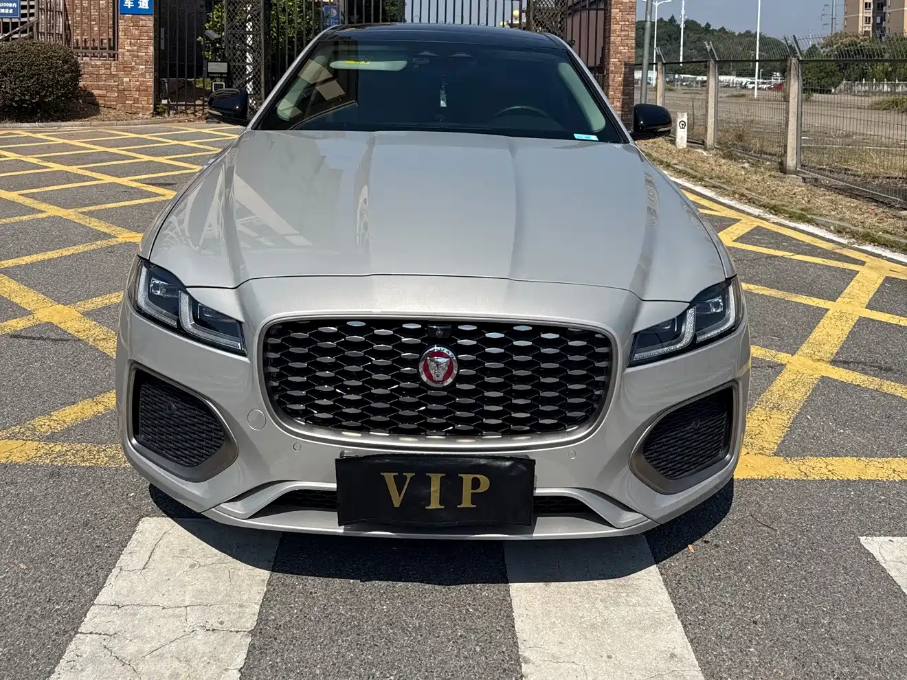 Jaguar XFL 2023 — пригон из Китая