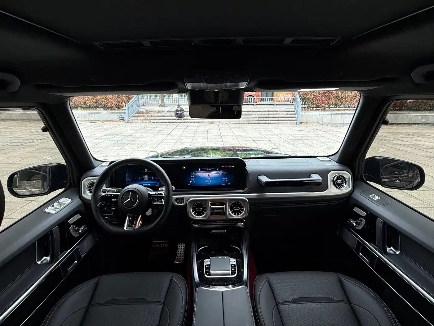 Mercedes-Benz G-Class AMG 2025 AMG G 63 фото 8