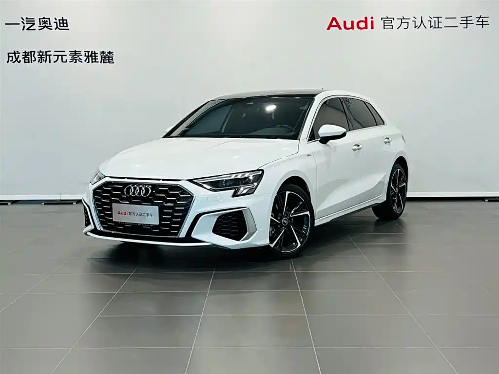 Audi A3 2024 Model Sportback 35 TFSI Fashion Sport