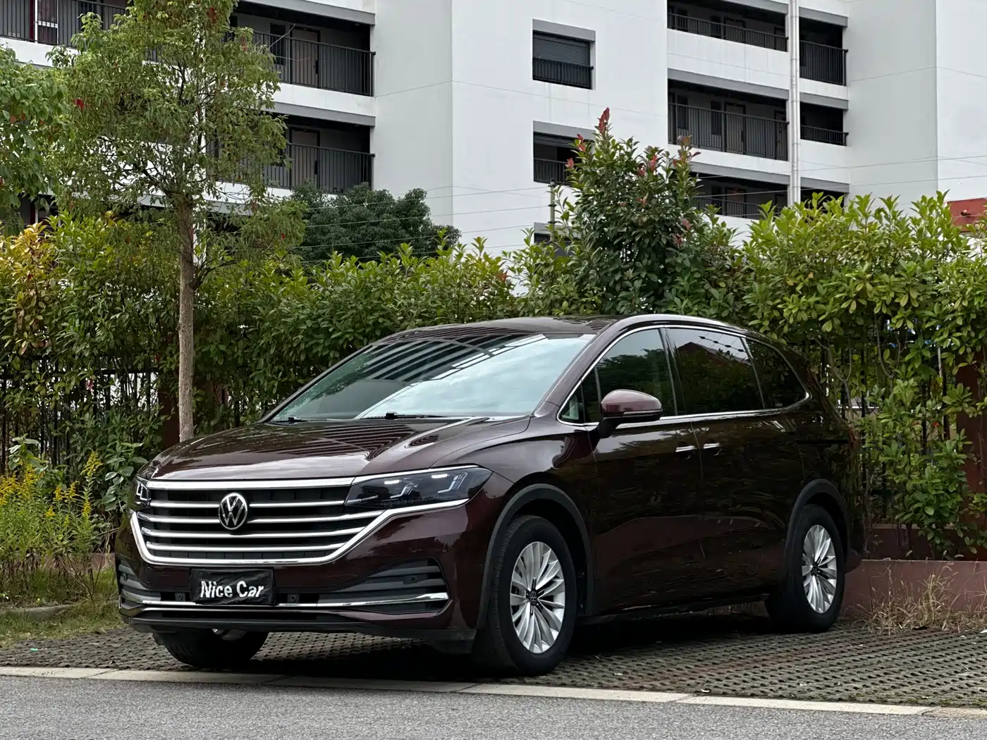 Volkswagen Viloran 2020 330TSI Business Edition
