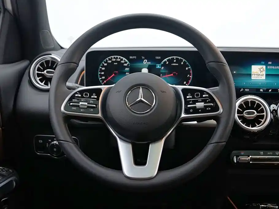 Mercedes-Benz GLB 2020 GLB 200 Fashion фото 12