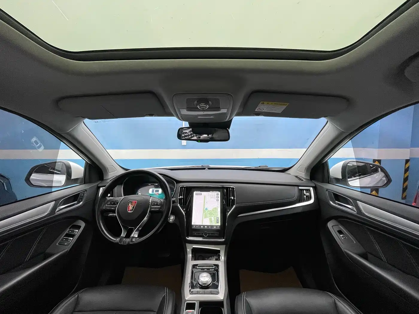 ROEWE RX5 NEW ENERGY