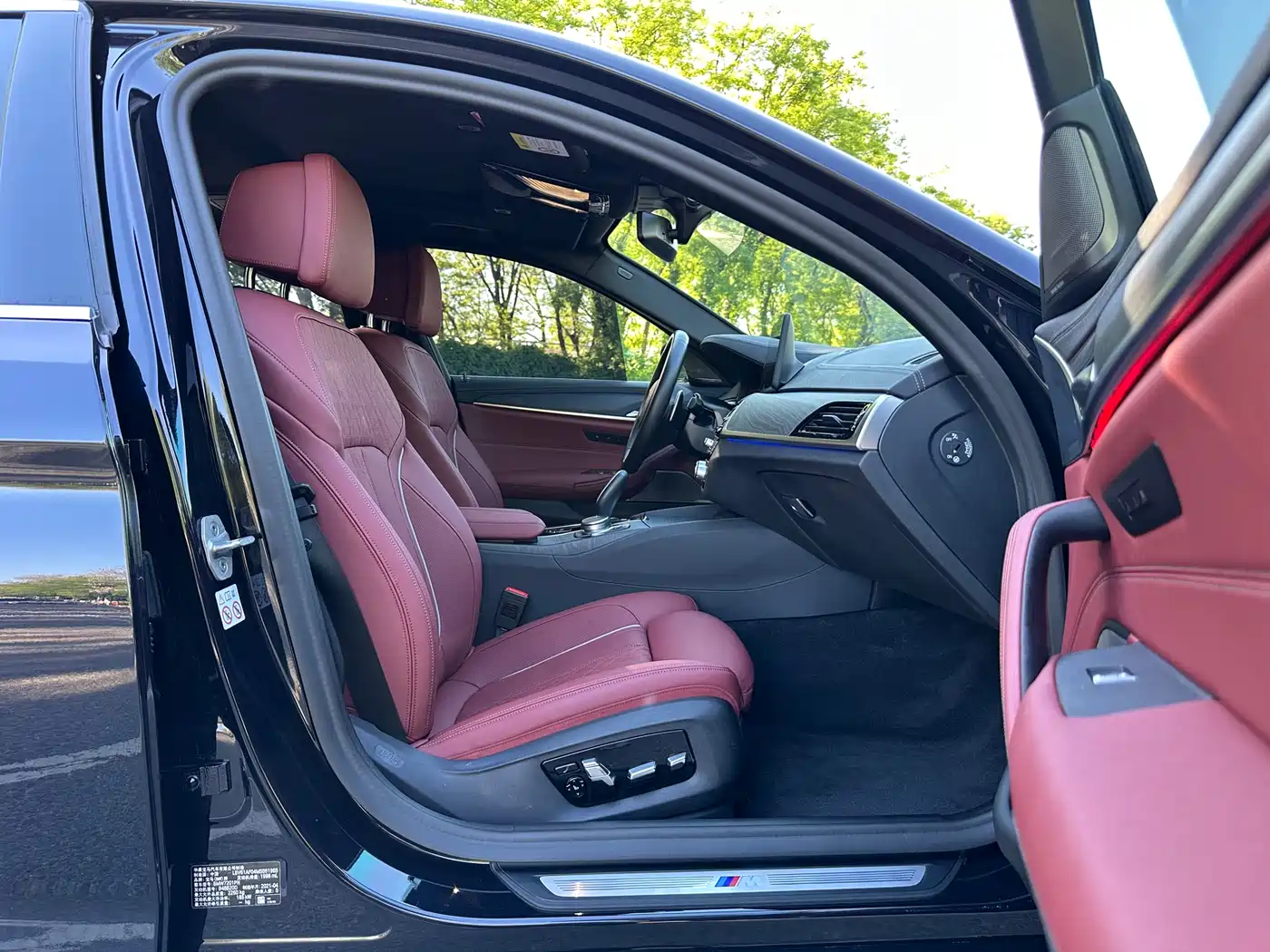 BMW 5 Series 2021 530Li Premium M Sport Package фото 11