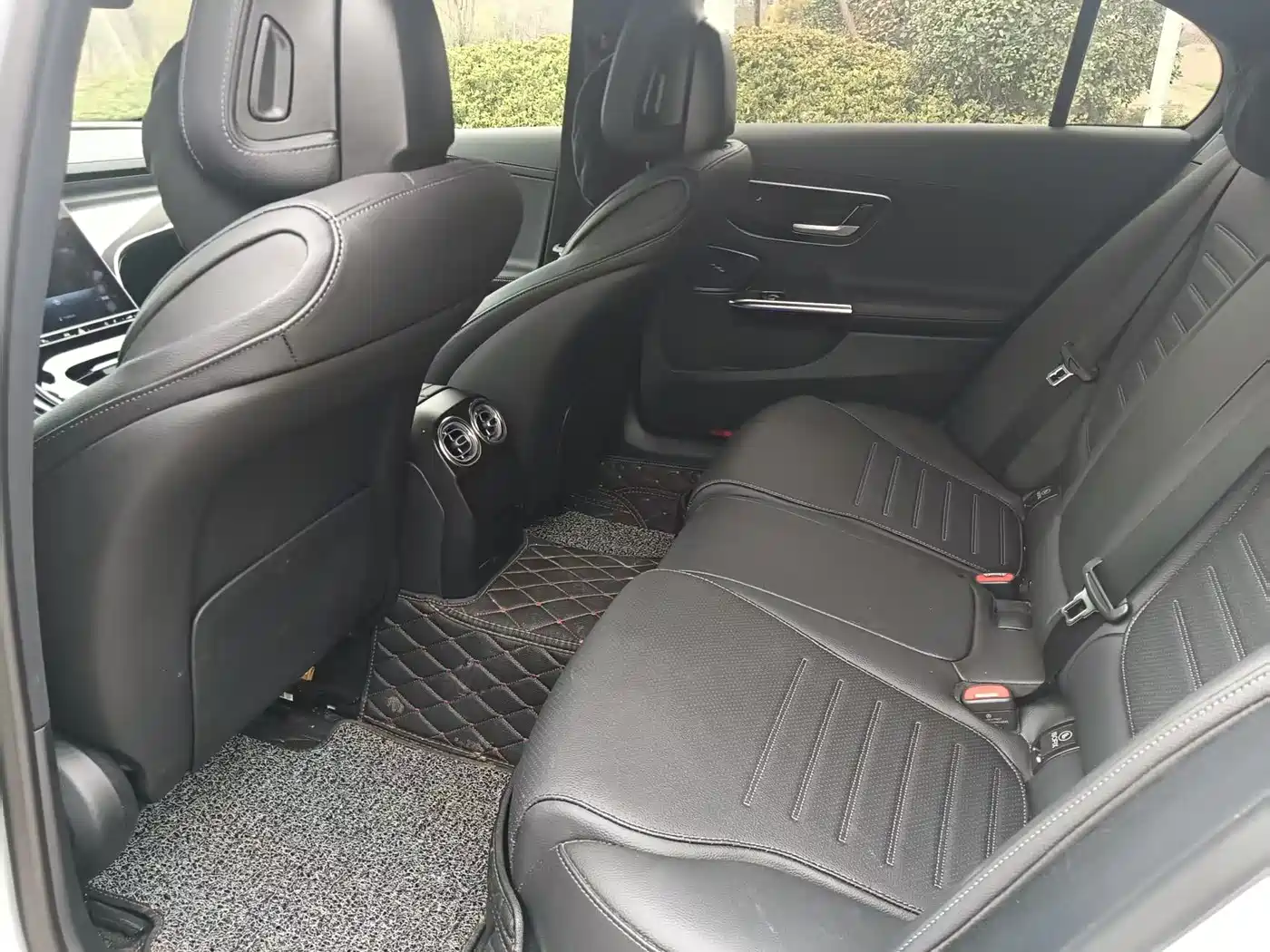 Mercedes-Benz C-Class 2024 Facelift C 260 L Sport фото 6