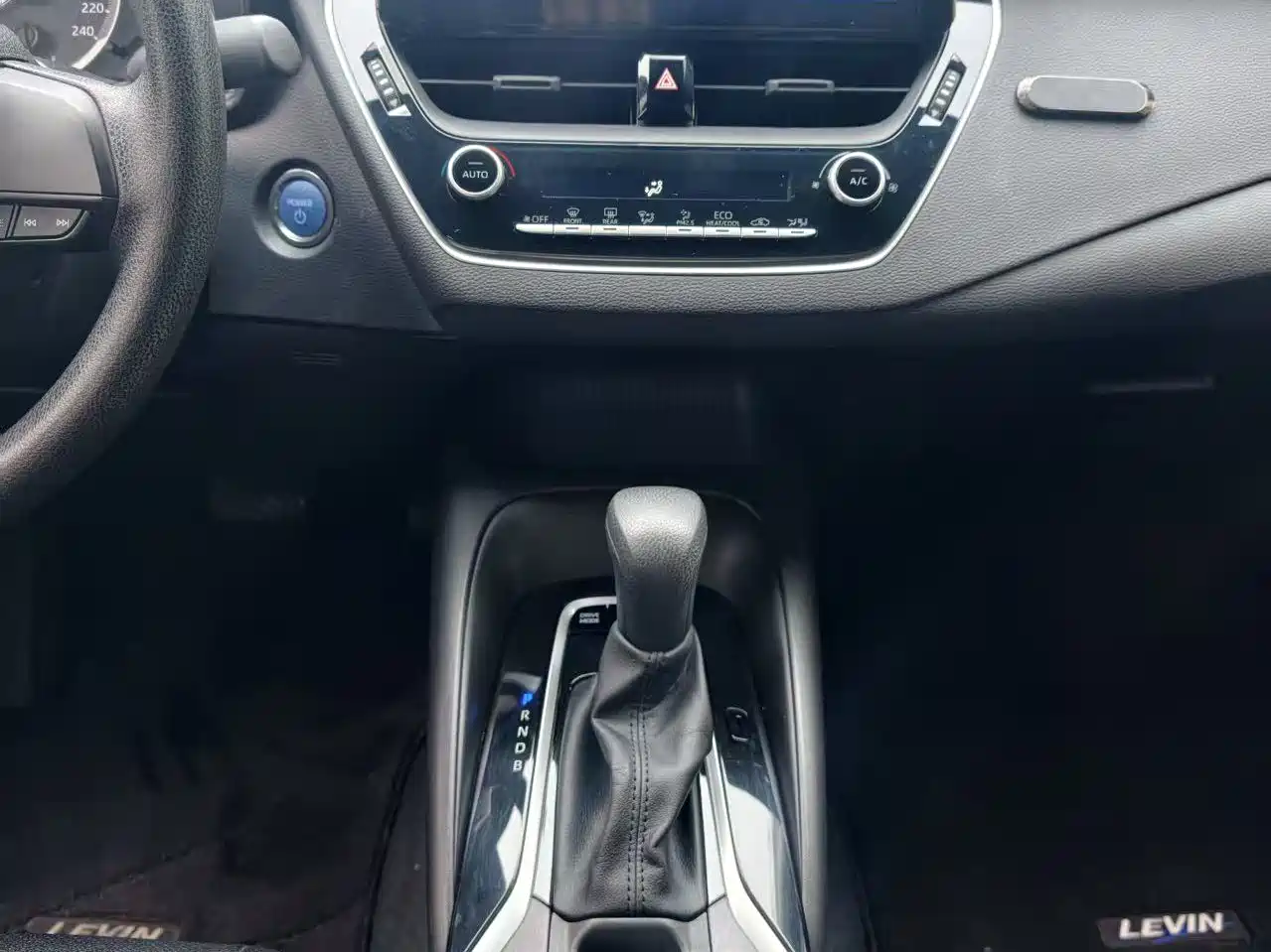 Toyota Levin 2019 Dual Engine 1.8H E-CVT Progressive Edition China V фото 9