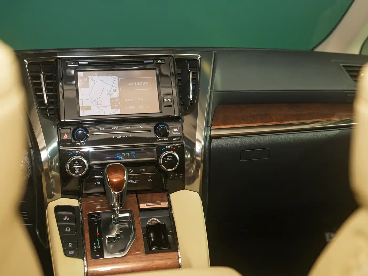 Toyota Alphard 2018 3.5L Premium фото 18