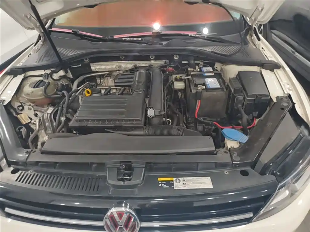 Volkswagen Lamando 2018 280TSI DSG Comfort Edition фото 20