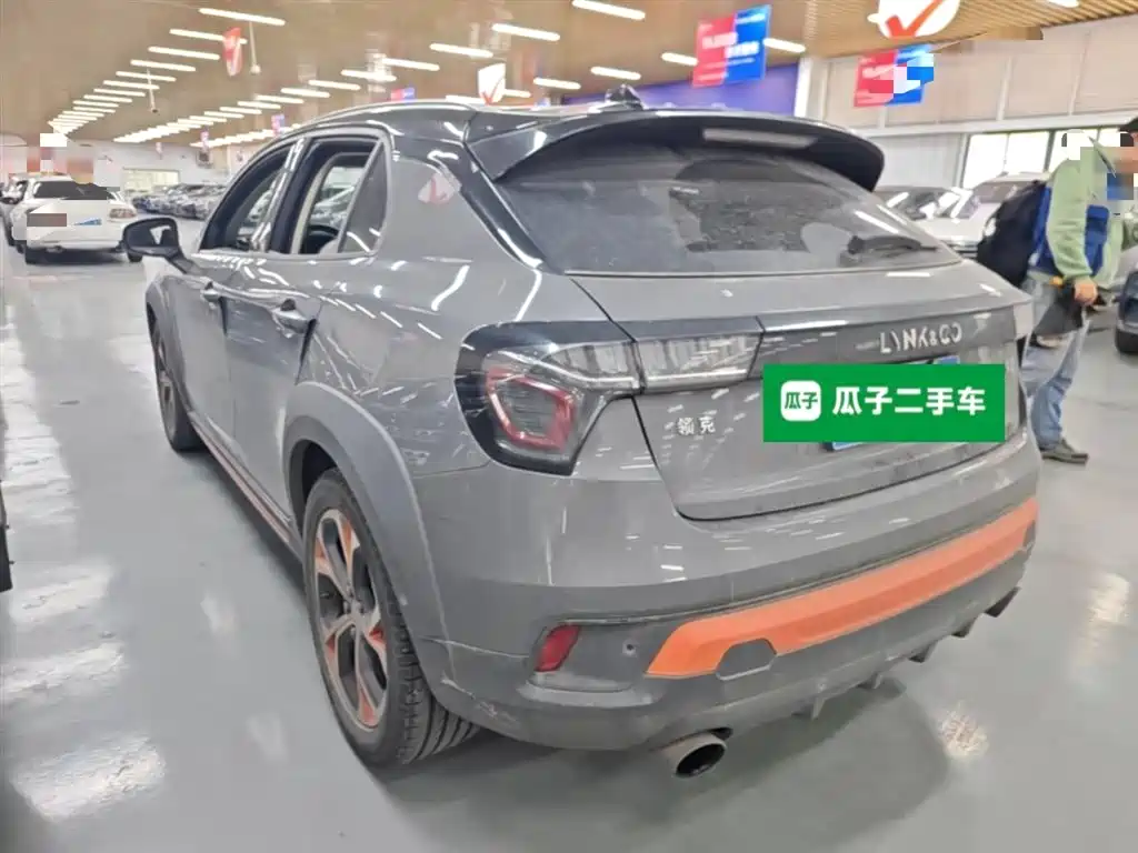 Lynk & Co 02 2018 Model 1.5T DCT 2WD Yao Pro Edition China V фото 5