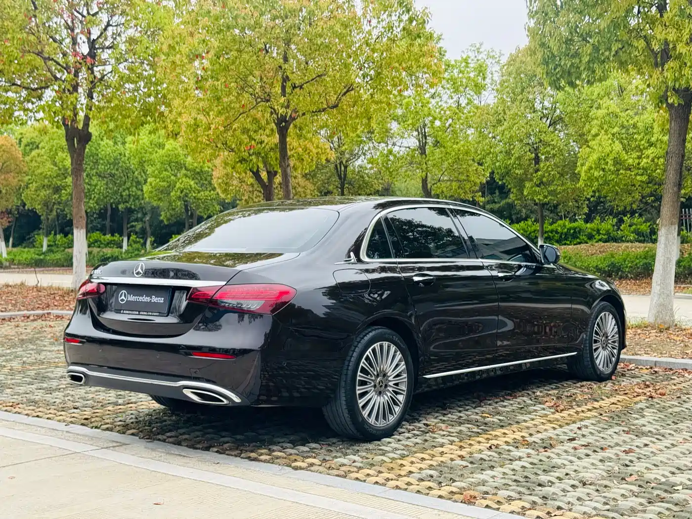  E CLASS