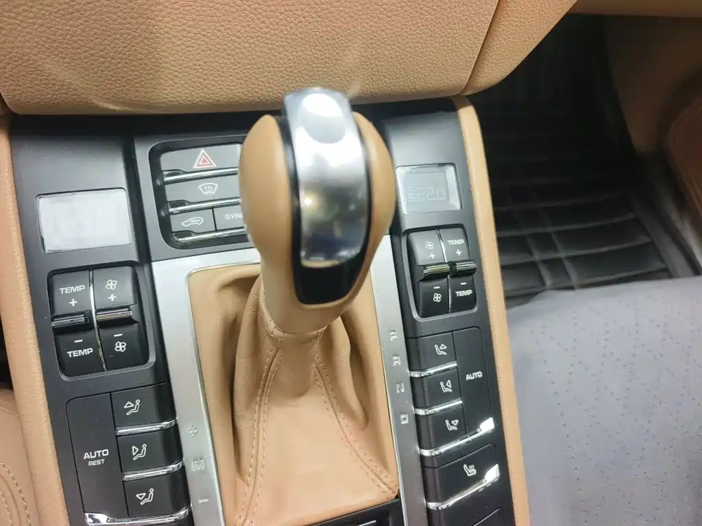 Porsche Macan 2015 2014 Macan 2.0T
