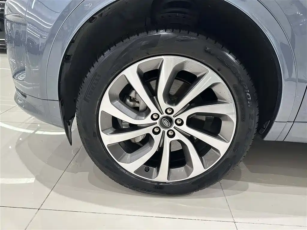Land Rover Discovery Sport 2020 249PS R-Dynamic Performance фото 5