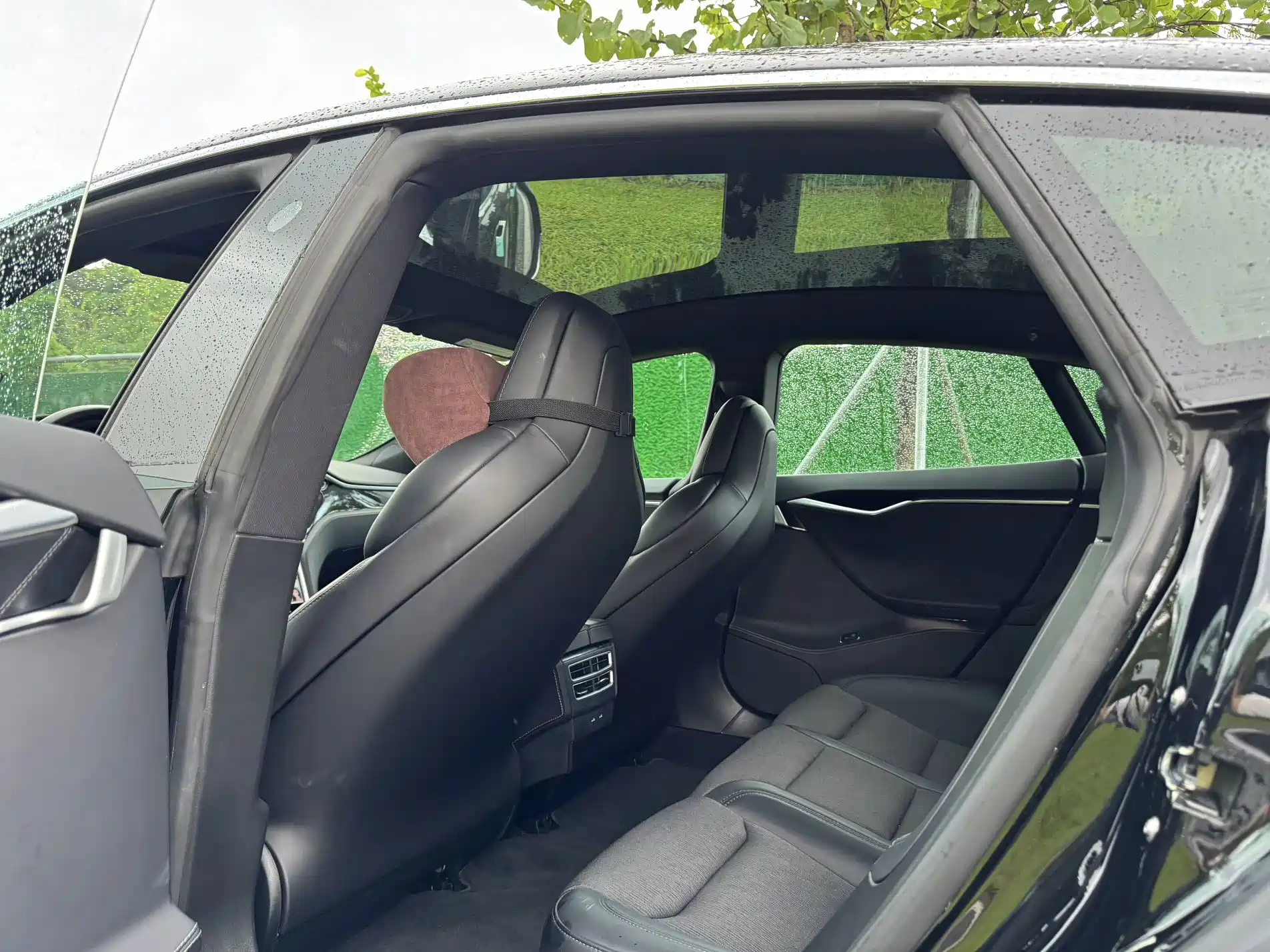 Photo 5 - Tesla Model S